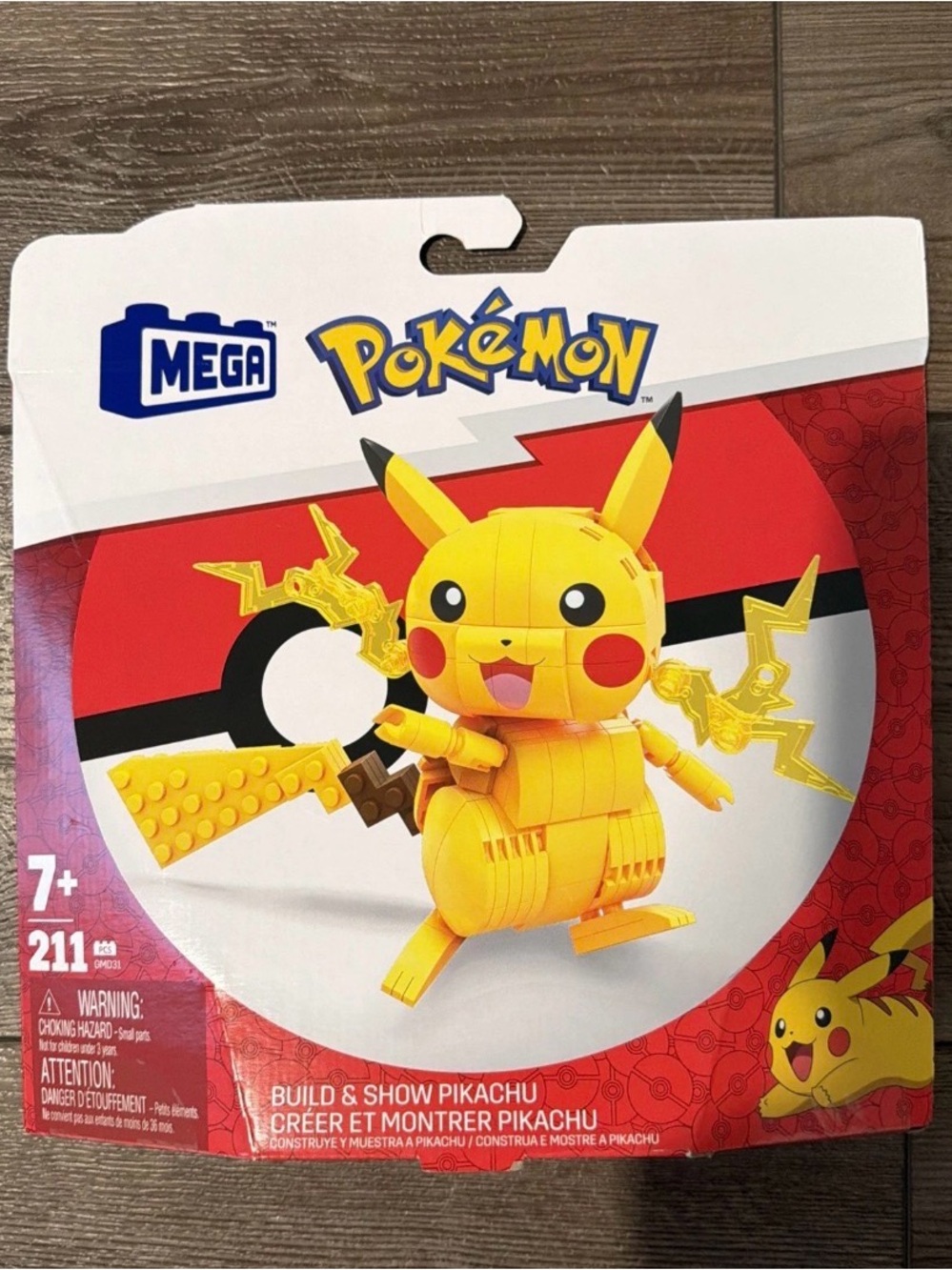 Pokémon Build & Show Pikachu Toy - Yellow